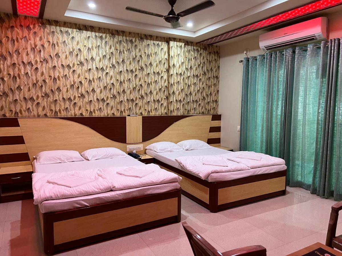 Hotel Lee Garden Near To Blue Flag Beach 500 Mtrs Puri Exterior photo